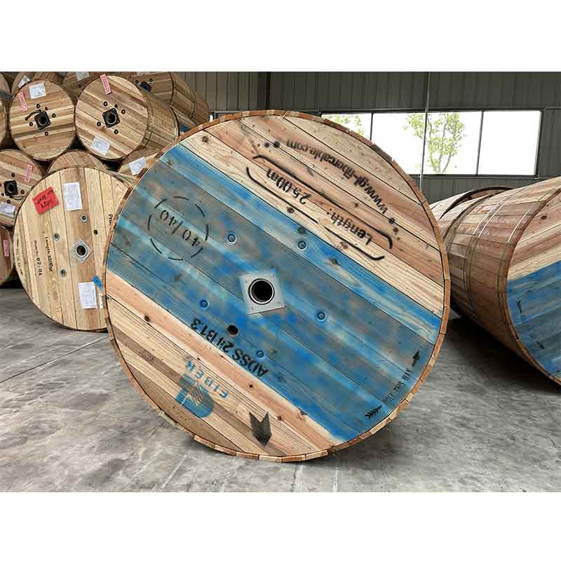 Quantu costa 24 Core Fibre Optic Cable per metru?